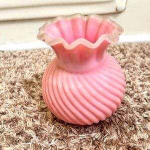 Victorian Boston And Sandwich Pink Peachblow Vase with Swirl & Ruffle 5.25”